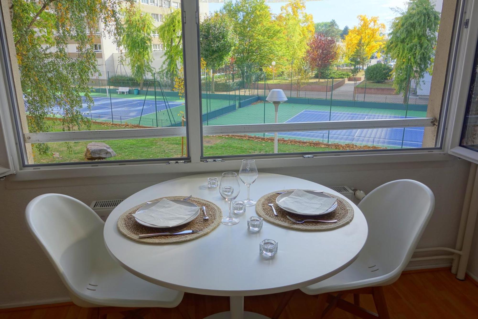 Arbres & Tennis Страсбург Екстериор снимка